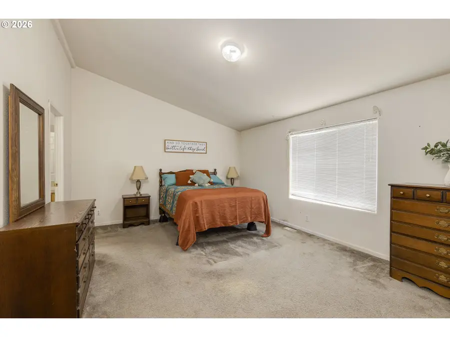 145 Carmel Dr, Aumsville, OR 97325 - #3