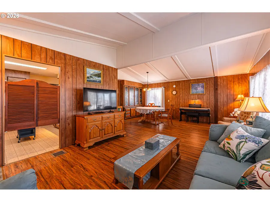 1199 N Terry St #128, Eugene, OR 97402 - #3