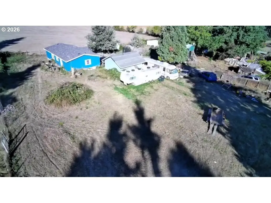 32120 Nichols Ln, Cottage Grove, OR 97424 - #1