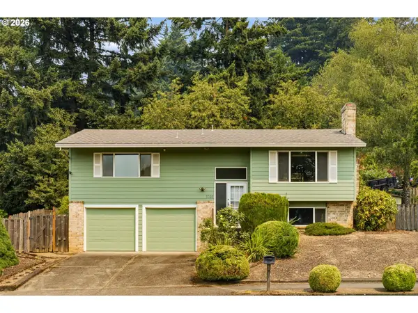 3705 NW 1st St, Gresham, OR 97030
