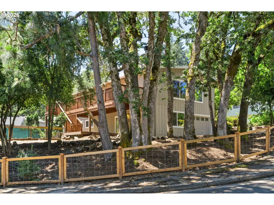 975 E 44th Ave, Eugene, OR 97405 - #3