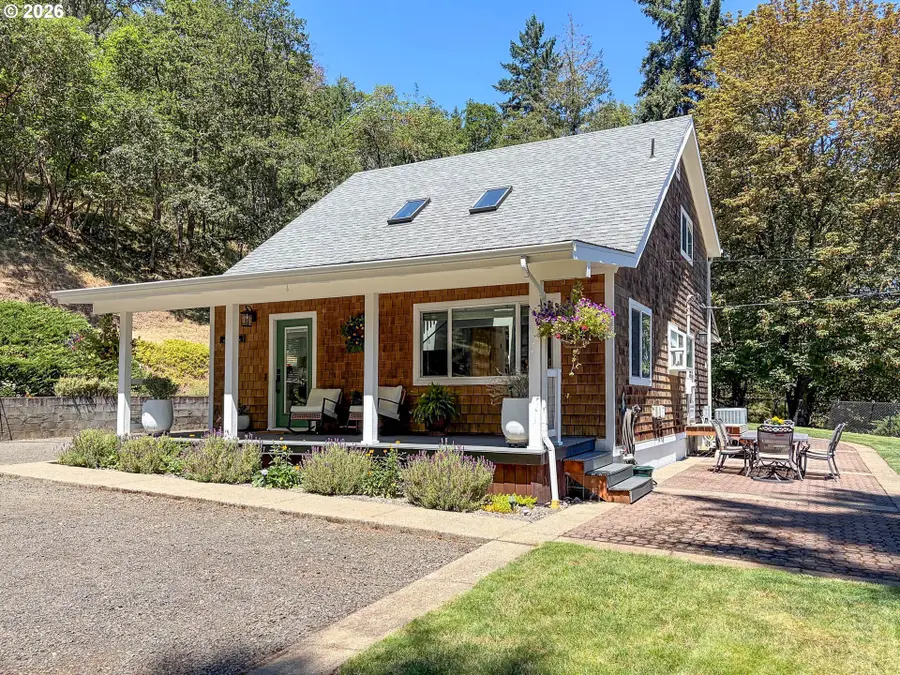 855 San Souci Dr, Roseburg, OR 97471 - #2