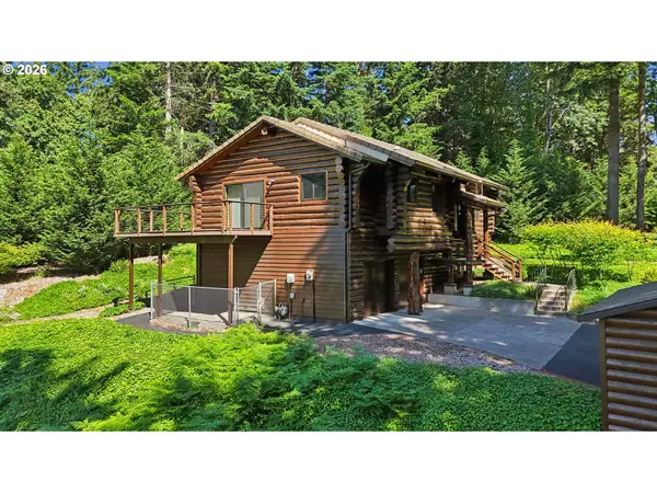 11900 SE Zion Hill Dr, Damascus, OR 97089
