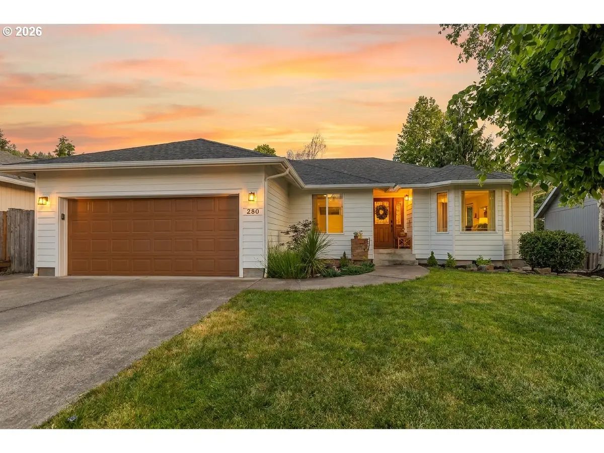 280 Village Dr, Winchester, OR 97495 - #1