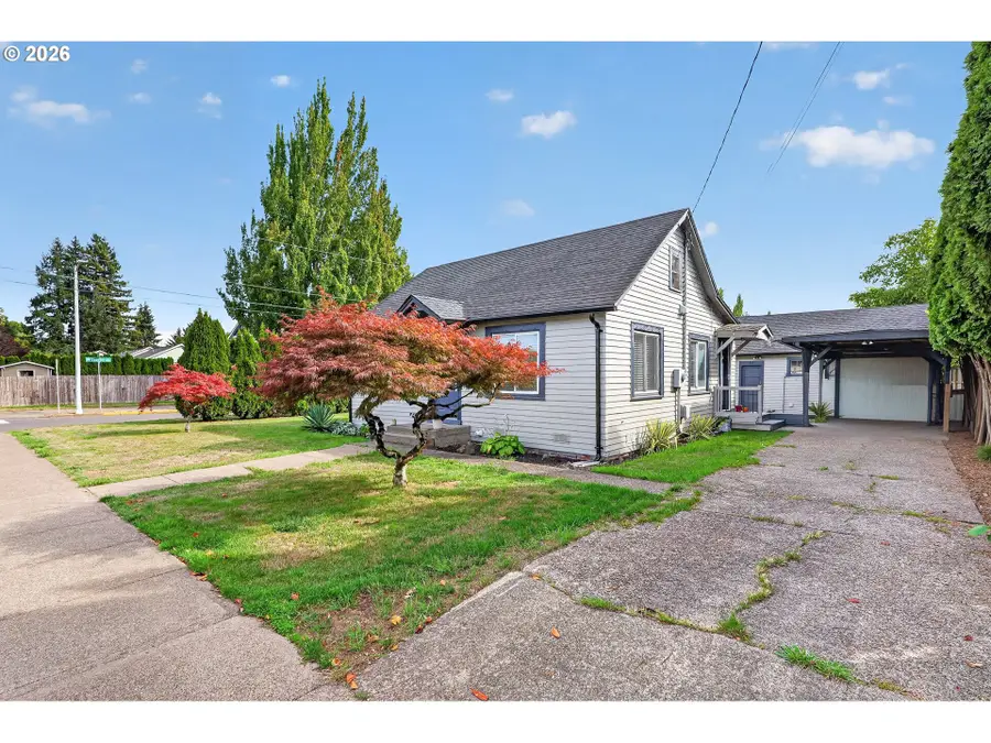 1438 SW 2nd St, McMinnville, OR 97128 - #2