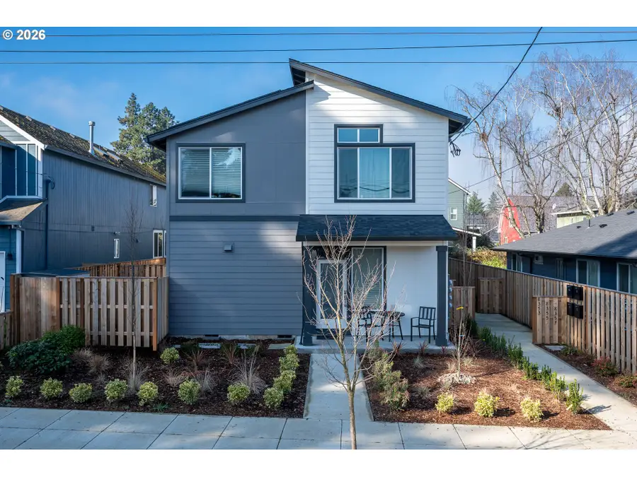 8355 N Newman Ave, Portland, OR 97203 - #2