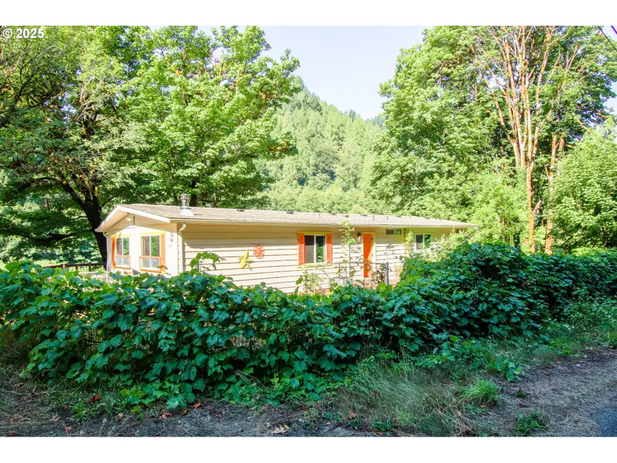 11425 E Mapleton Rd, Mapleton, OR 97453 - Image #3