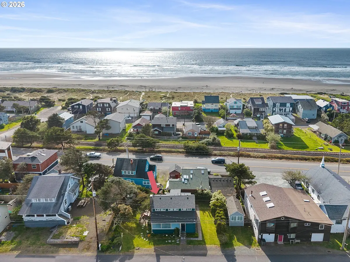 353 S Anchor St, Rockaway Beach, OR 97136 - #1