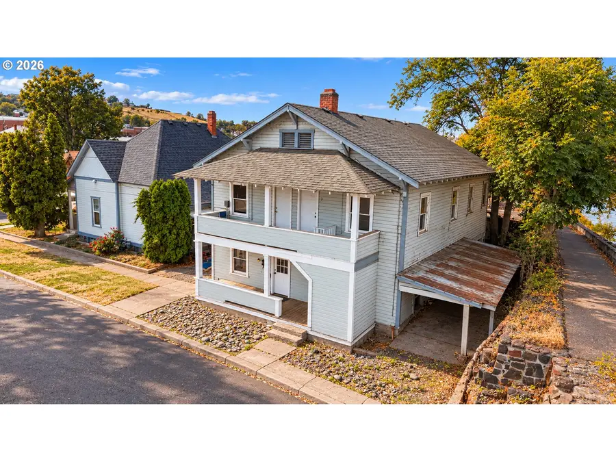 143 SW 3rd St, Pendleton, OR 97801 - #3