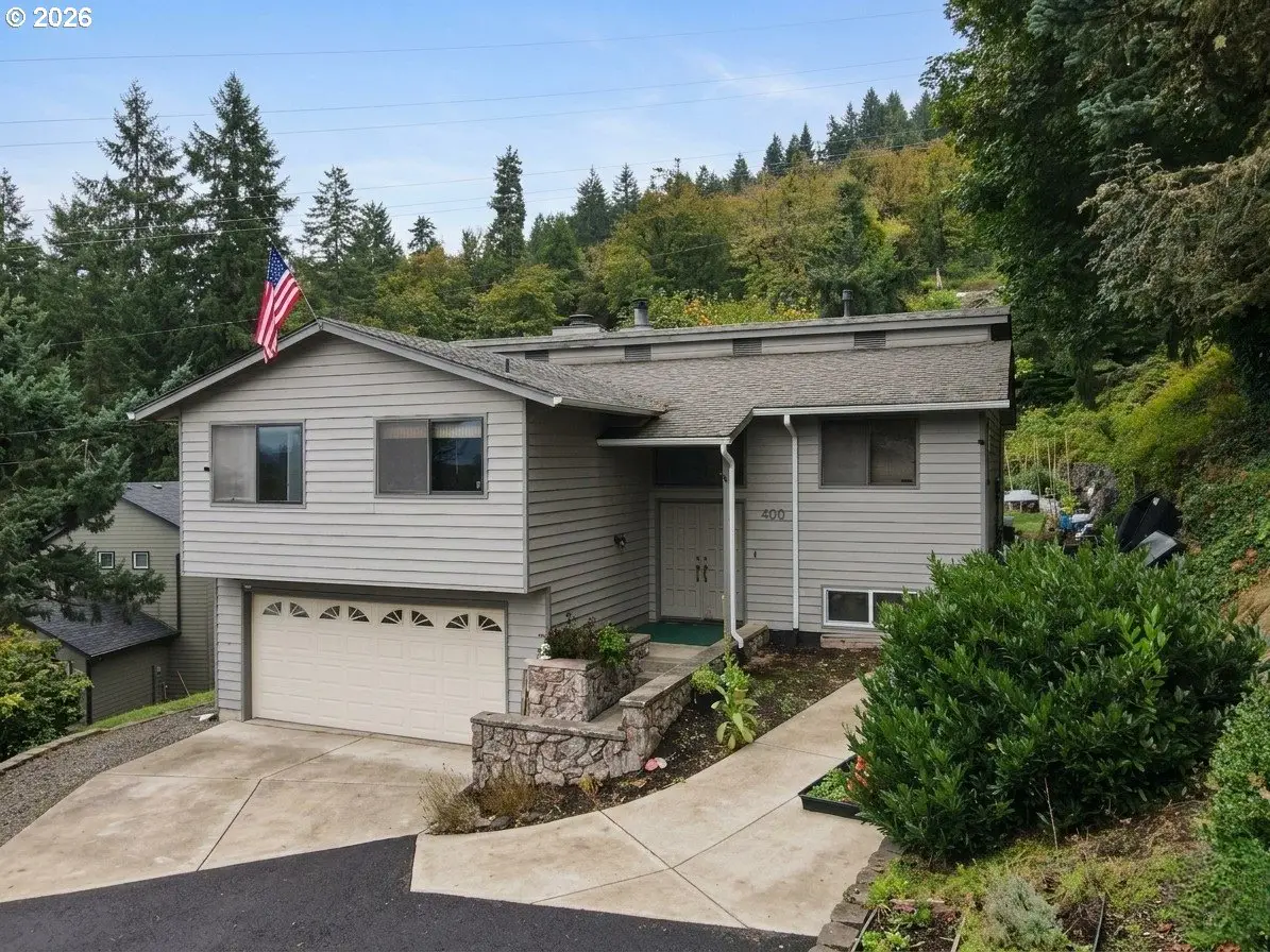 400 S 22nd St, Cottage Grove, OR 97424 - #1