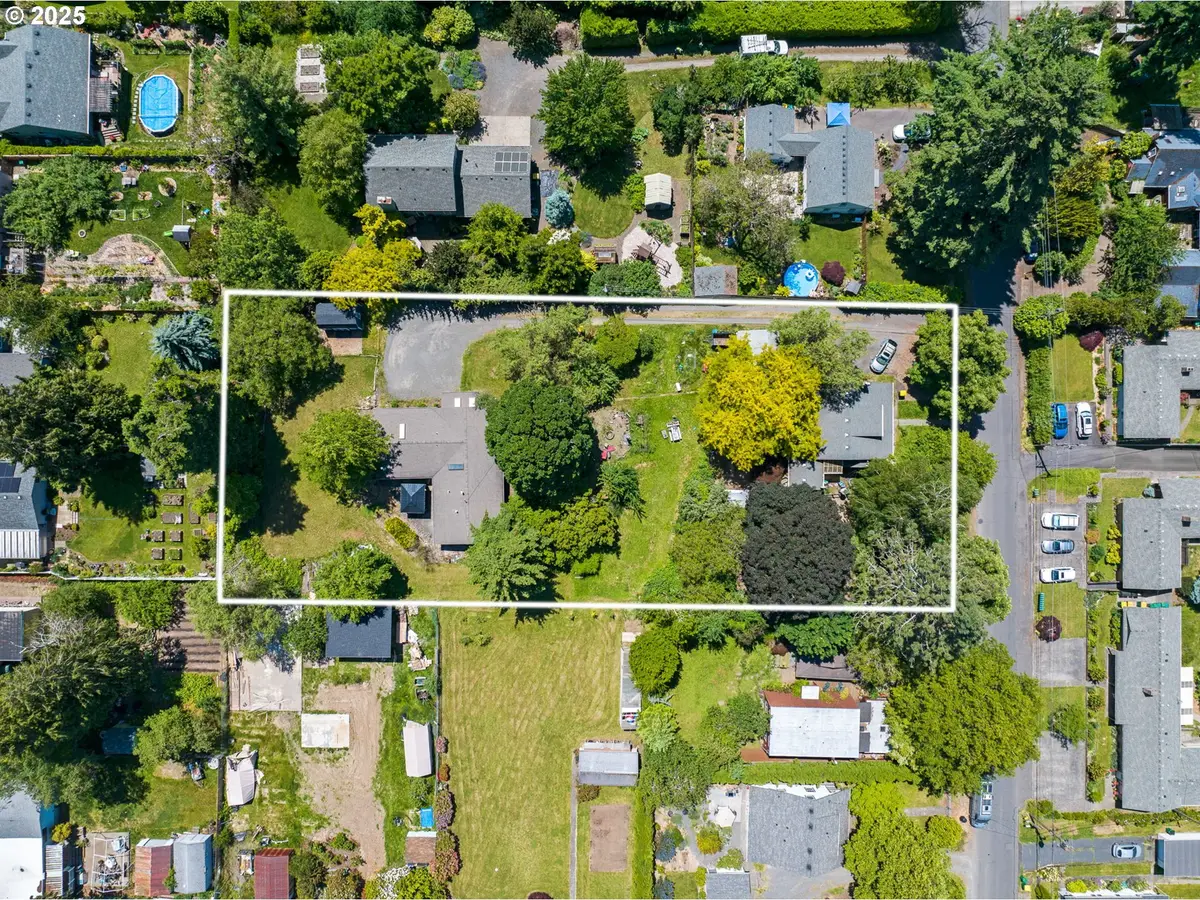 7640 SW 67th Ave, Garden Home Whitford, OR 97223 - Image #1