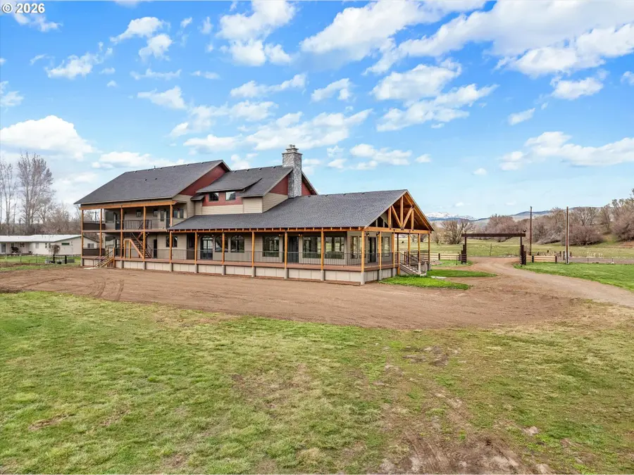 46131 Snake River Rd, Richland, OR 97870 - #3