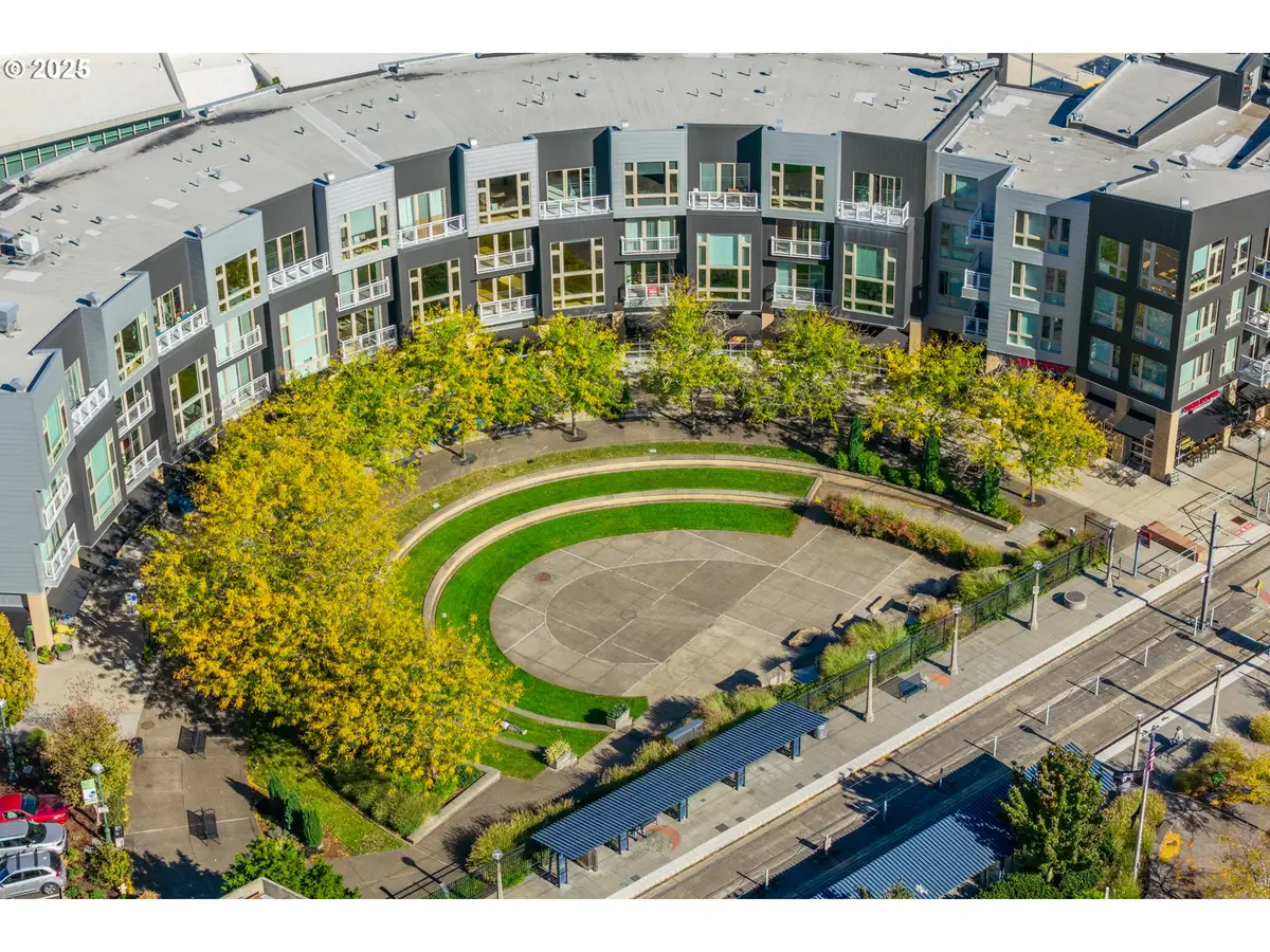 12600 SW Crescent St #207, Beaverton, OR 97005 - Image #1