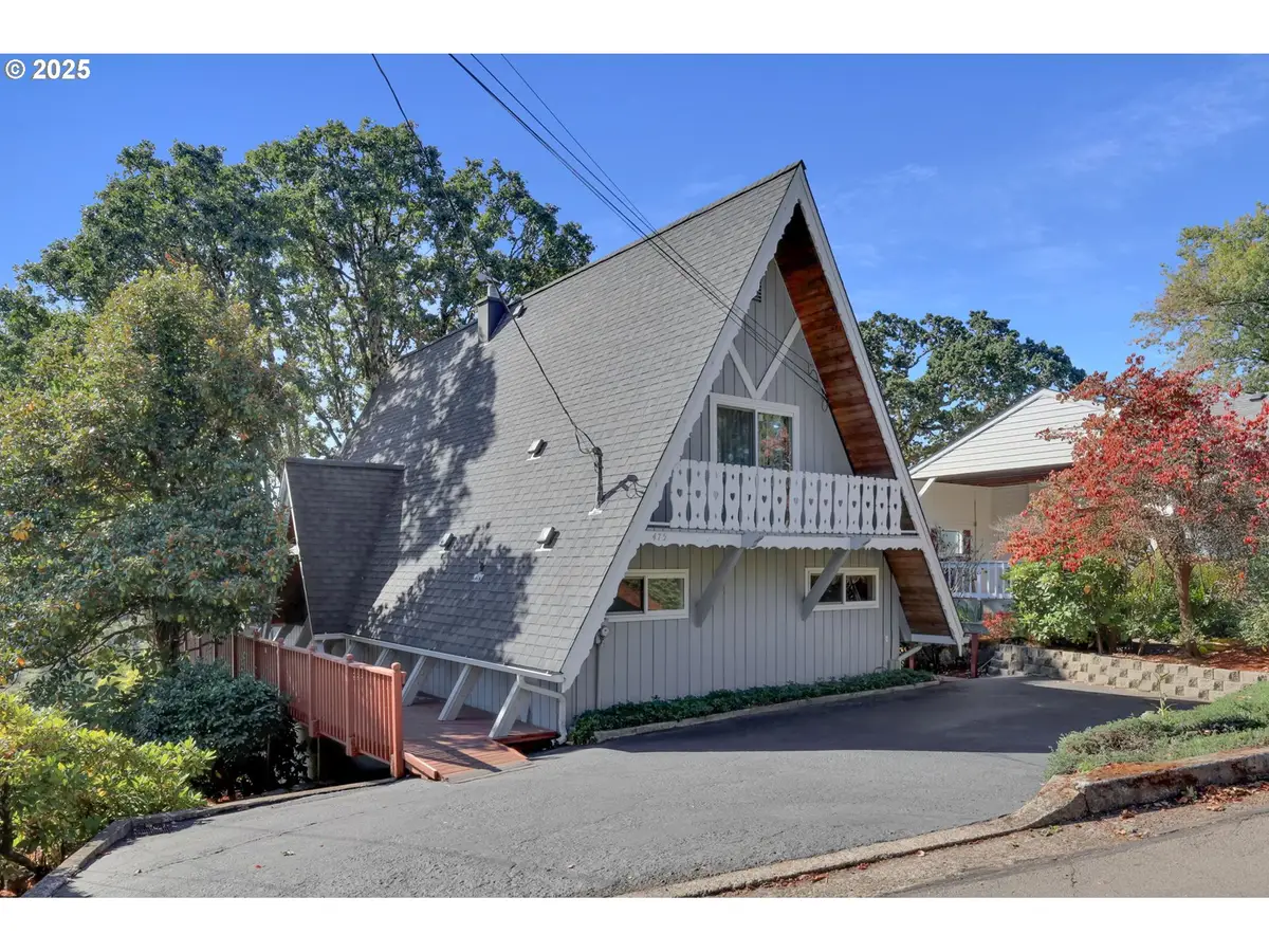 475 Riverview Blvd, Springfield, OR 97477 - Image #1