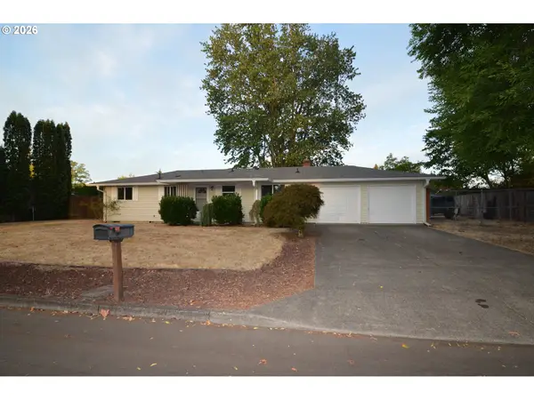 7716 NE 123rd Ave, Vancouver, WA 98682