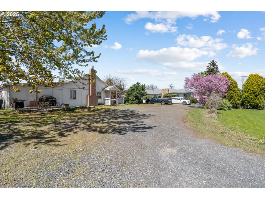 1791 NW 11th St, Hermiston, OR 97838 - Image #2