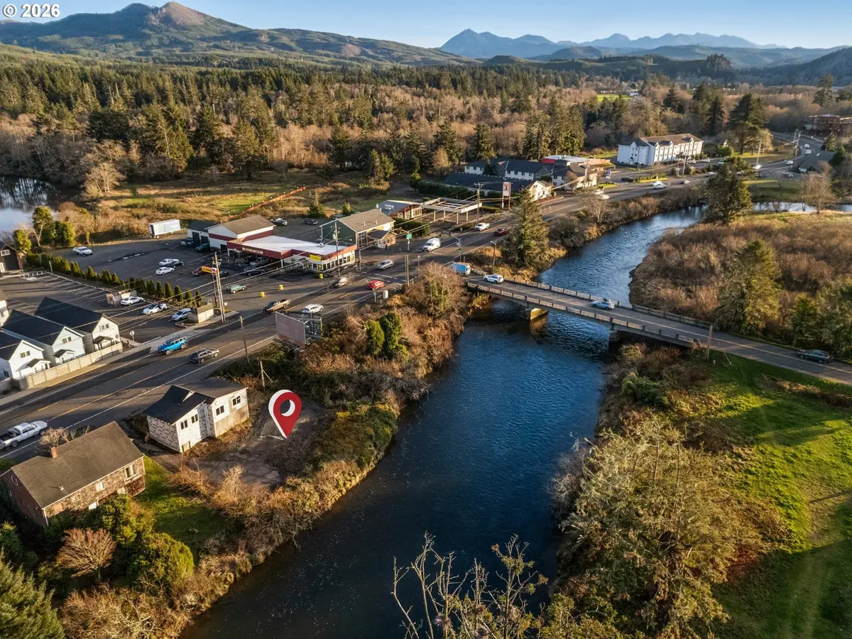 2100 S Roosevelt Dr, Seaside, OR 97138 - Image #1