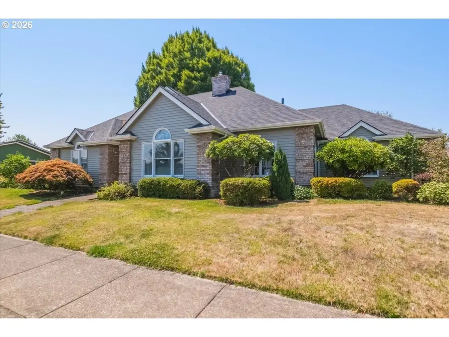 2942 43rd Ave, Albany, OR 97322 - #2