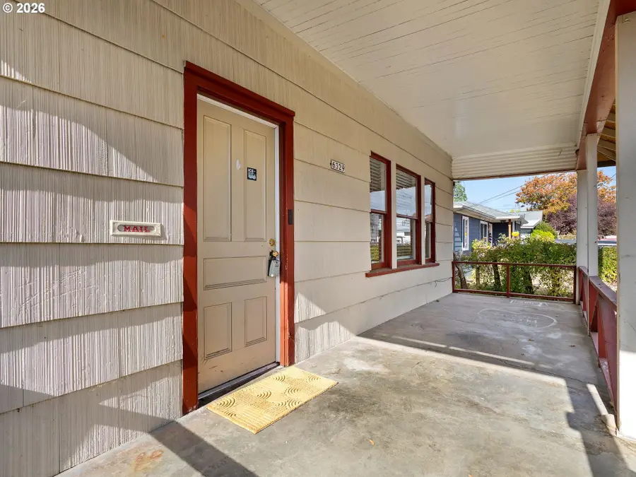 6329 SE 67th Ave, Portland, OR 97206 - #3