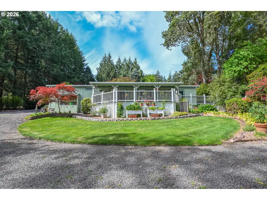 266 Riverwood Ln, Oakland, OR 97462 - #2