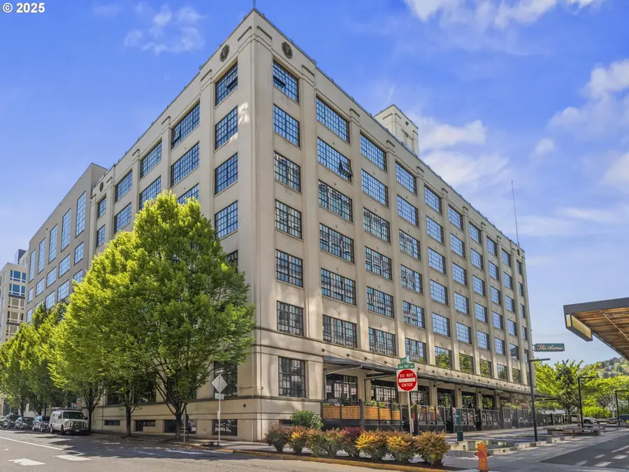 1400 NW Irving St #621, Portland, OR 97209 - Image #2