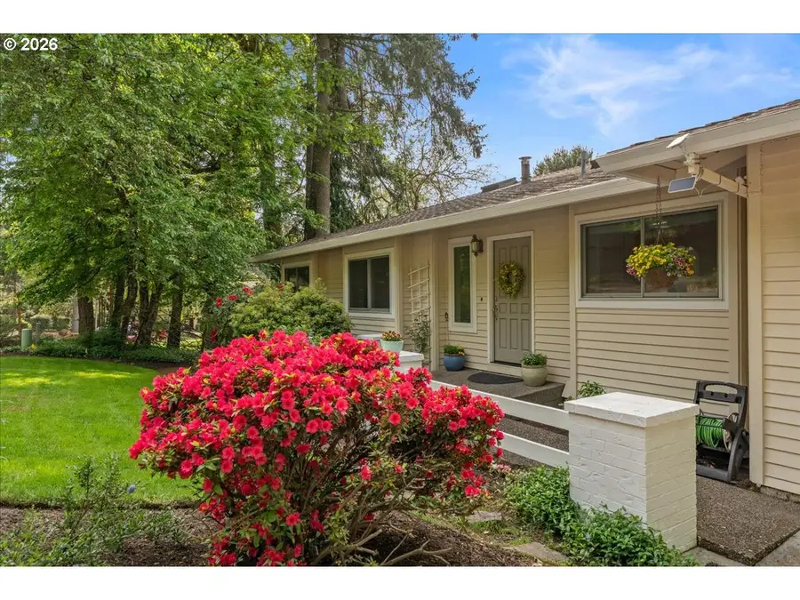 29 Westridge Dr, Lake Oswego, OR 97034 - #2