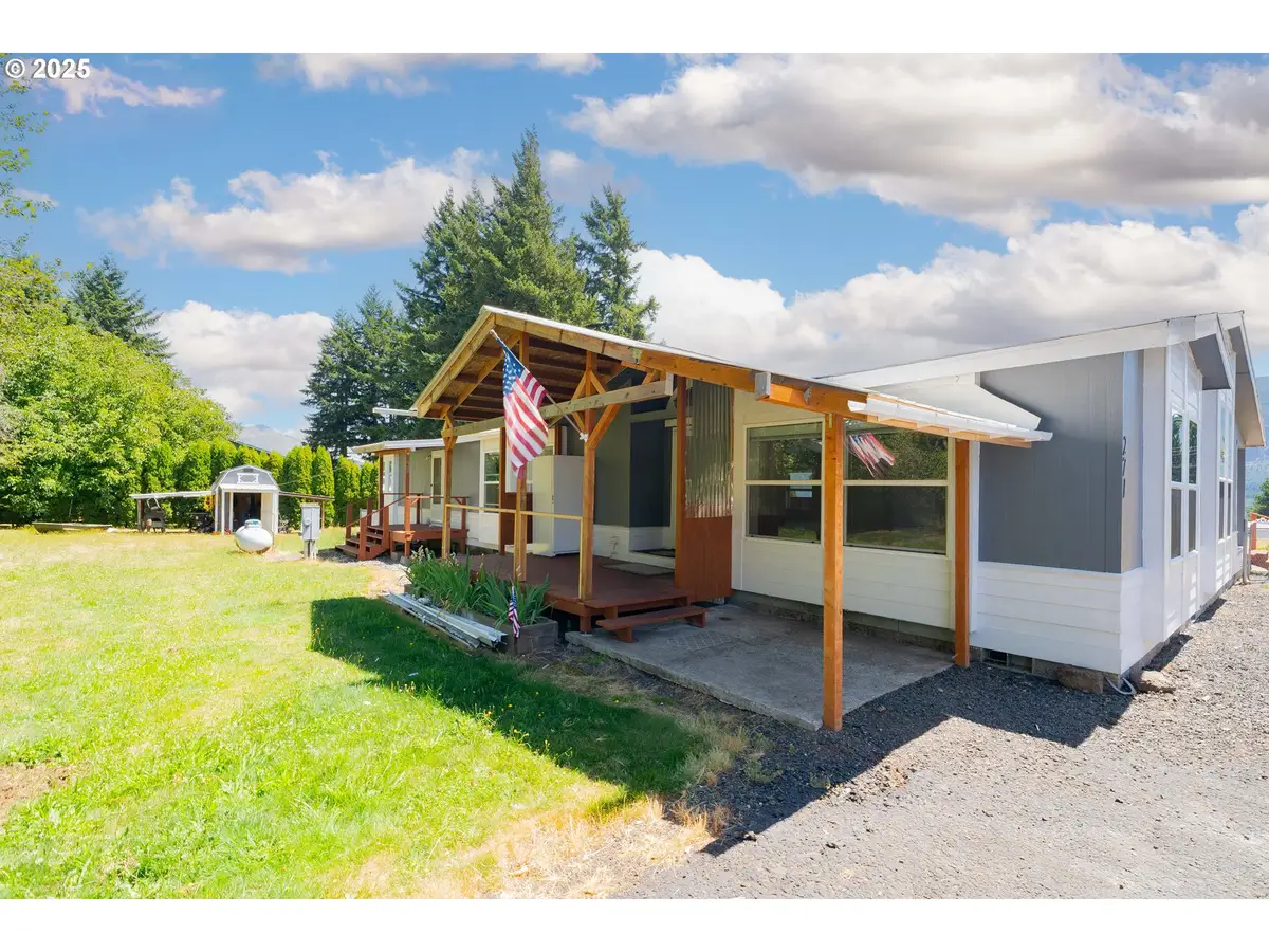 271 Old Airport Rd, Carson, WA 98610 - Image #1