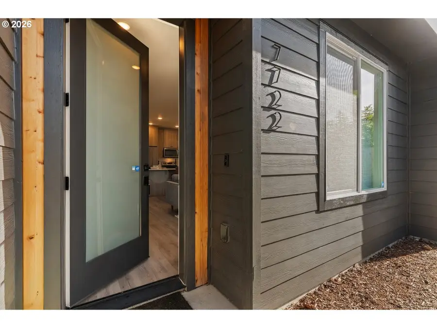 7722 SE Tolman St #3, Portland, OR 97206 - Image #2