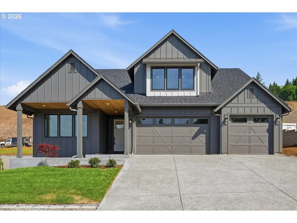 803 N V St, Washougal, WA 98671 - #1