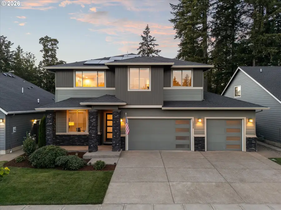 15459 SE Sacagawea St, Happy Valley, OR 97086 - #2