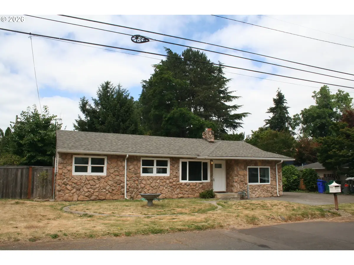 2049 SE 157th Ave, Portland, OR 97233 - #1