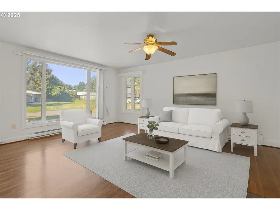 190 S Jefferson St, Lafayette, OR 97127 - Image #3