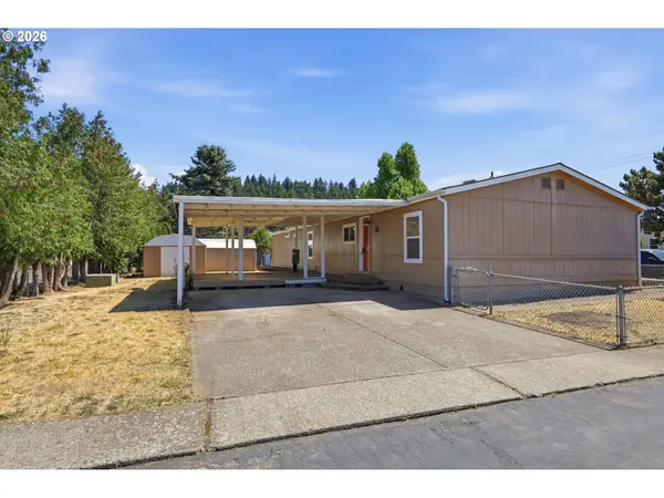5660 Daisy St #31, Springfield, OR 97478