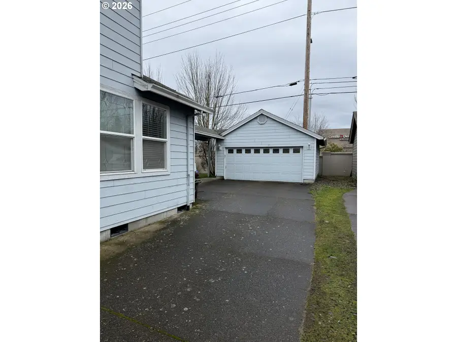 760 NE Pacific Dr, Fairview, OR 97024 - Image #2