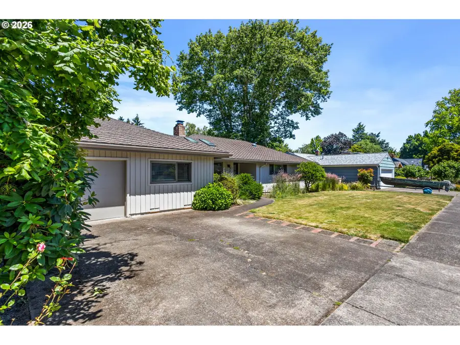 3739 NW Van Buren Ave, Corvallis, OR 97330 - #3