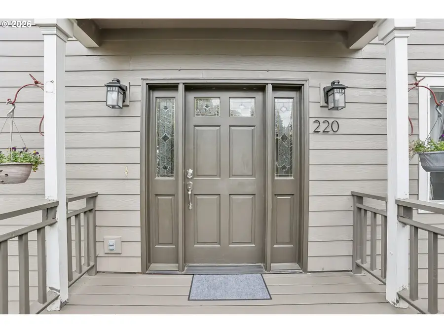 220 NW 17th Ave, Camas, WA 98607 - #3