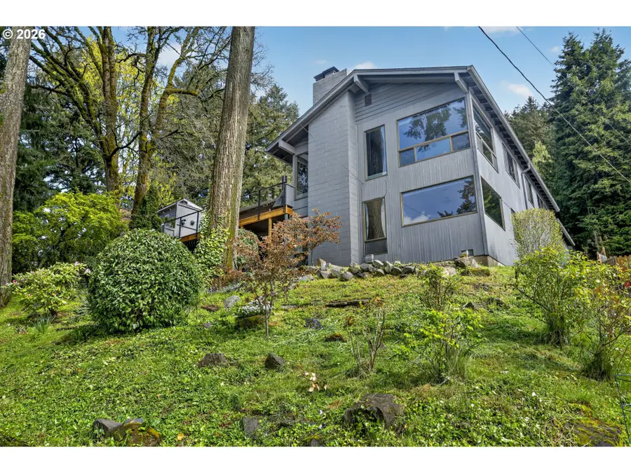 4308 SW Chesapeak Ave, Portland, OR 97239 - #2