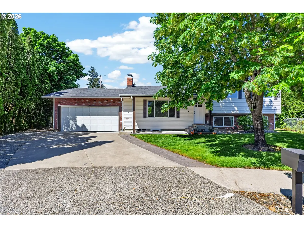 17002 SE Bush St, Portland, OR 97236 - #1