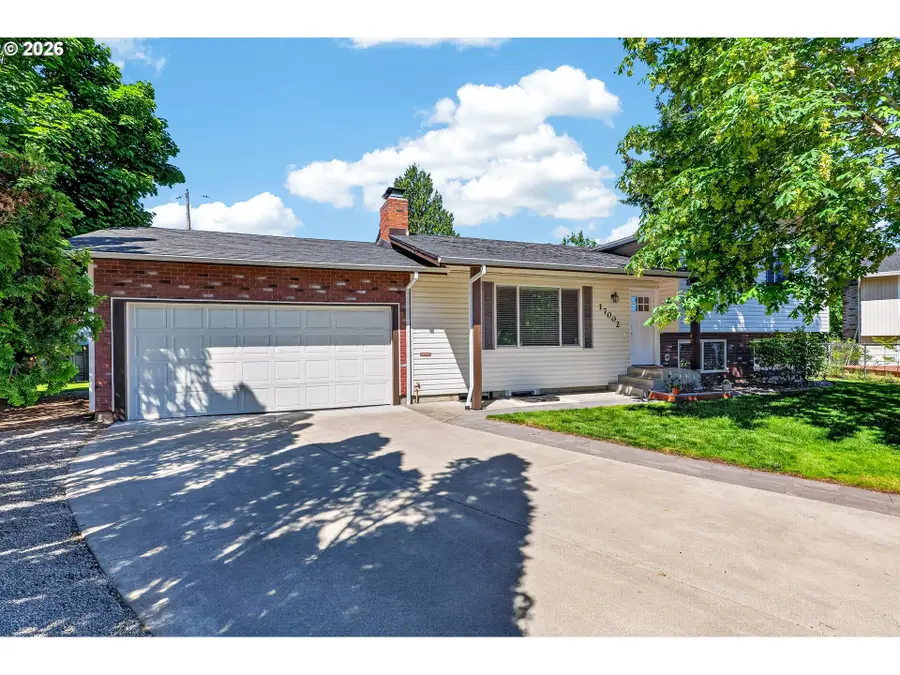 17002 SE Bush St, Portland, OR 97236 - #2