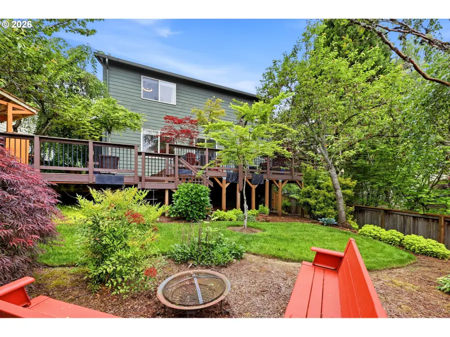 2046 NW Fargo Ct, Camas, WA 98607 - #2