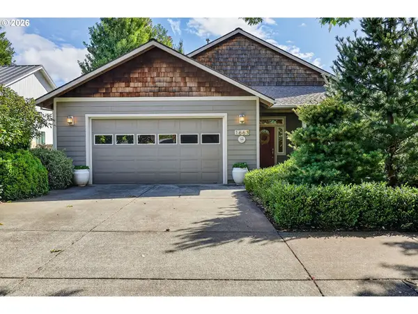 1663 5th St, HoodRiver, OR 97031