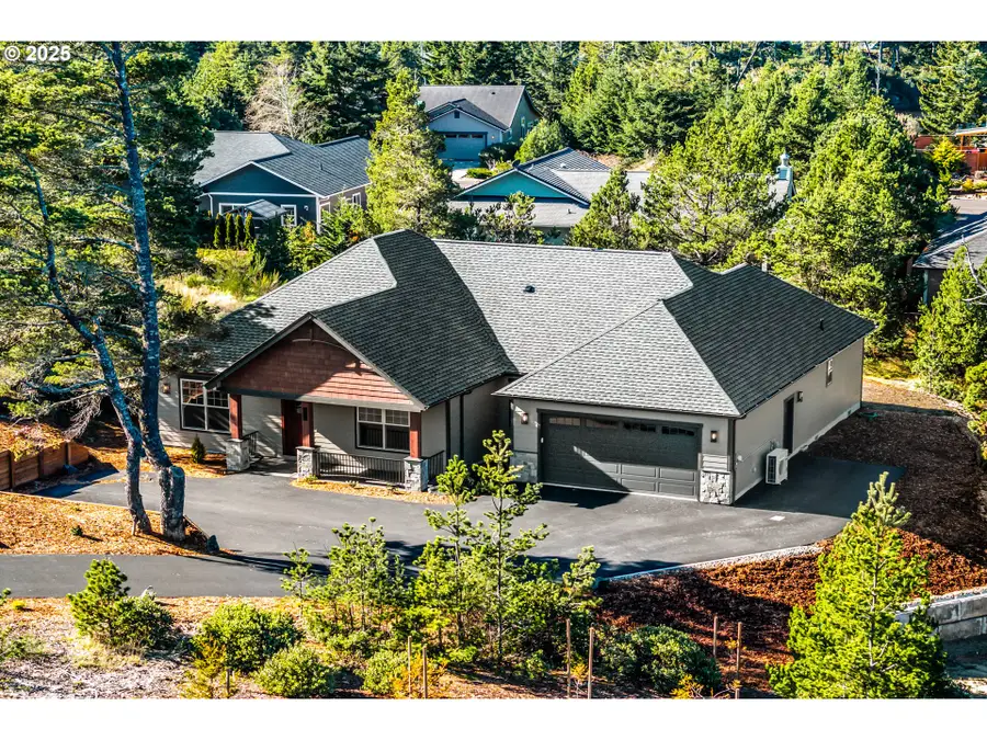 5216 Dunewood Dr, Florence, OR 97439 - Image #3