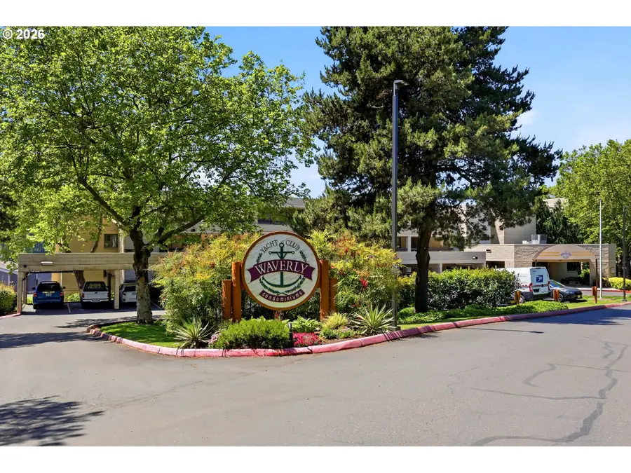 600 SE Marion St #403, Portland, OR 97202 - #2