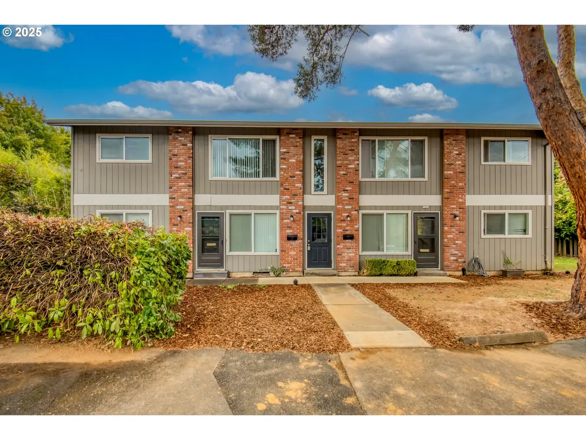 7537 N Heppner Ave, Portland, OR 97203 - Image #1