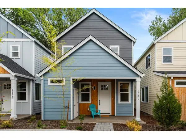 9592 SW 91st Ave #11, Portland, OR 97223