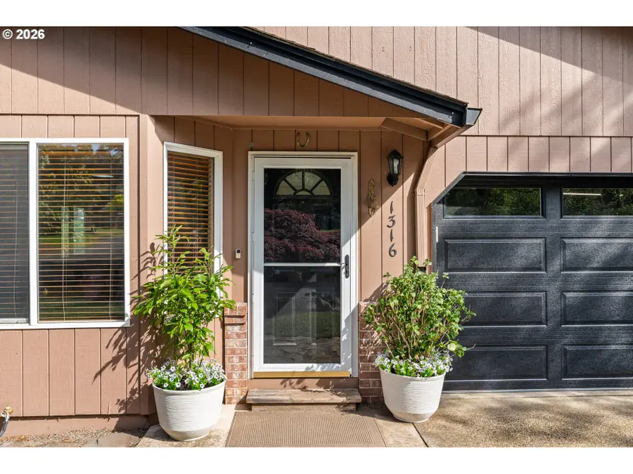 1316 NW Maple Ln, Camas, WA 98607 - #3