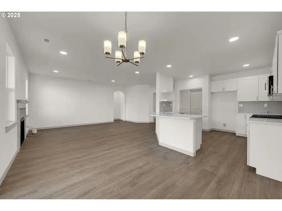 5645 Magnificence Way, Eugene, OR 97402 - Image #3