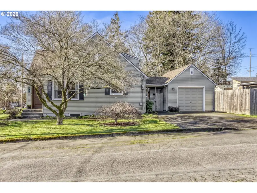 608 E 27th St, Vancouver, WA 98663 - #3