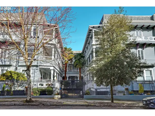 2127 NW Irving St, Portland, OR 97210