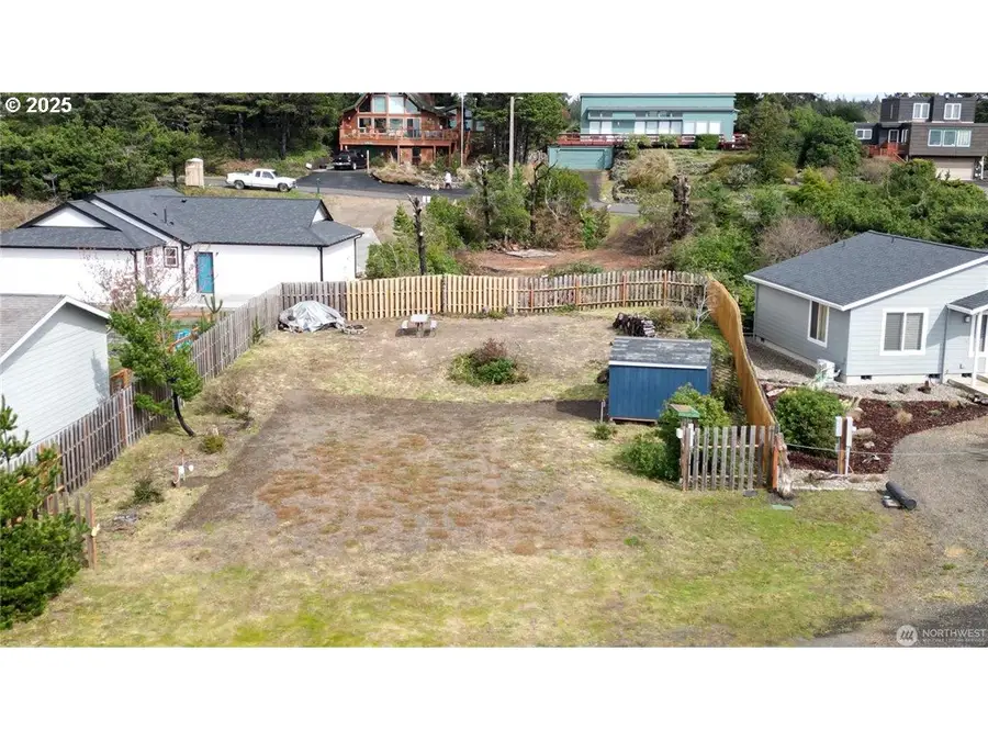 31310 I St, Long Beach North Beach Peninsula, WA 98640 - Image #2